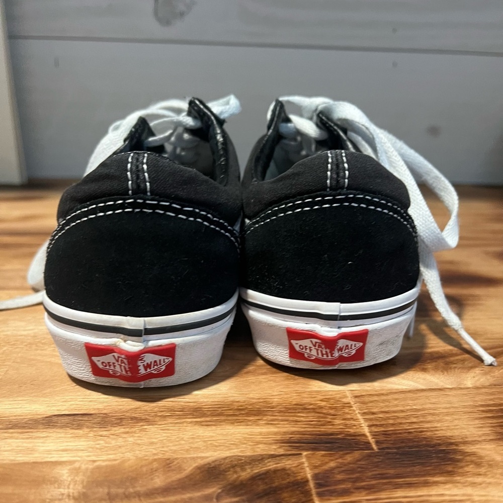 Vans Unisex Canvas Black and White Sneakers~ Mens 5/ WO's 6.5 - Picture 4 of 7